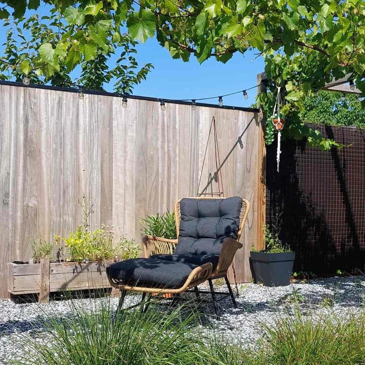 BUITEN Living Dex Wicker Loungestoel Tuin | Wicker + Aluminium | Bamboe Antraciet - Afbeelding 8