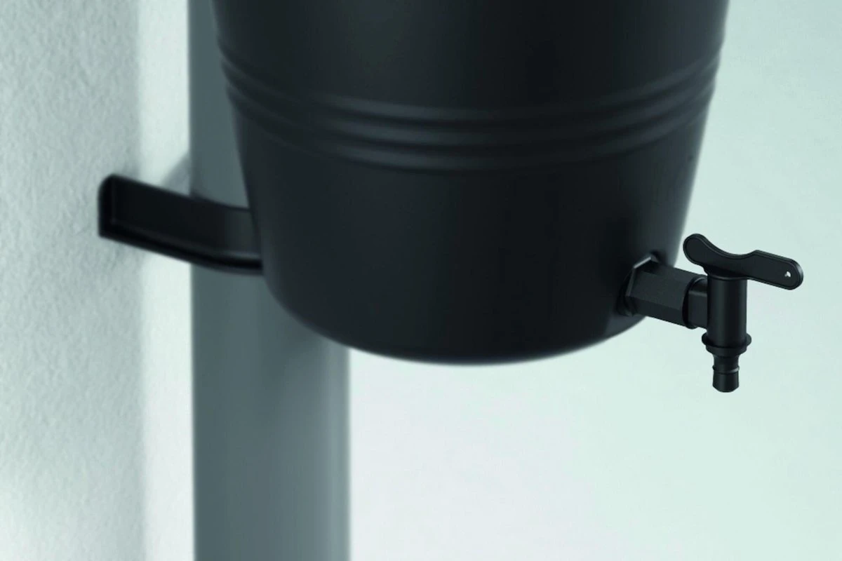 Elho Green Basics Rain Catcher 33 - Regenton Voor Balkonbuiten - Ø 33.5 X H 73.5 Cm - Zwart/Living Black - Afbeelding 5