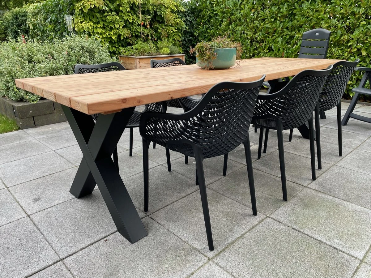 Tuintafel Douglas 220 Cm X 90 Cm | Stalen Poten | + Montage | Duurzame Eettafel | Onderhoudsarm 6-8 Personen | Geschaafd Hout | DuuMaa - Afbeelding 4